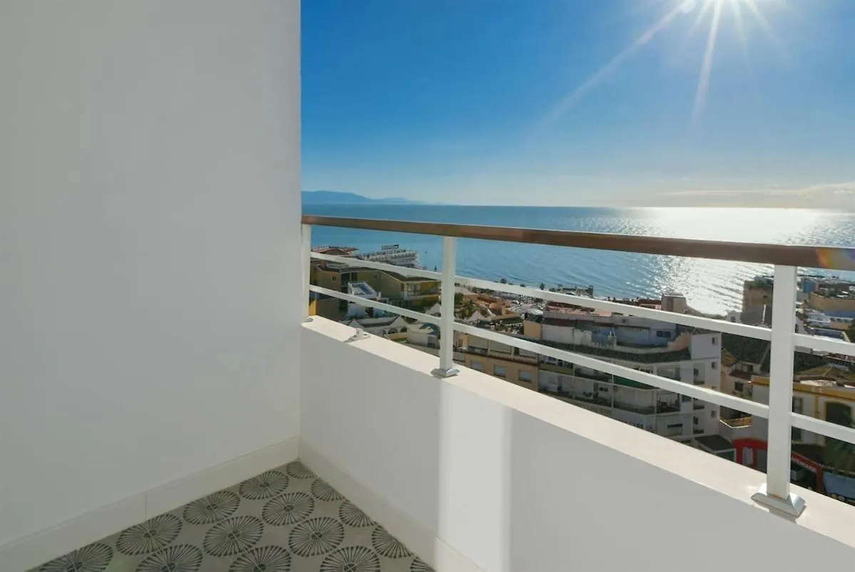 Apartment Stunning Seaviews Close To Beach Torremolinos