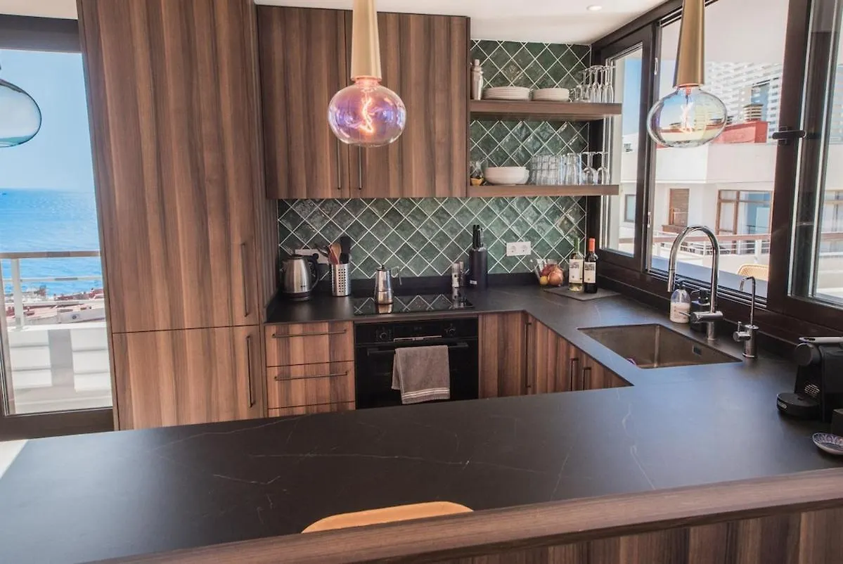 Apartment Stunning Seaviews Close To Beach Torremolinos