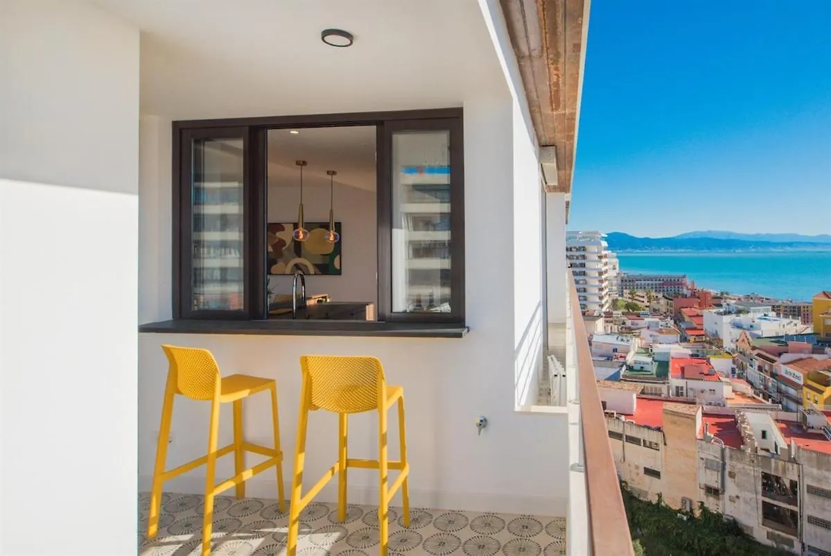 Stunning Seaviews Close To Beach Torremolinos Apartment